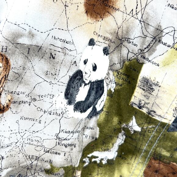 Vintage 90s Gotcha Covered Khaki 100% Cotton Safari Animal Button Down Shirt - Picture 4 of 9